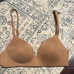 GapBody wireless t-shirt bra